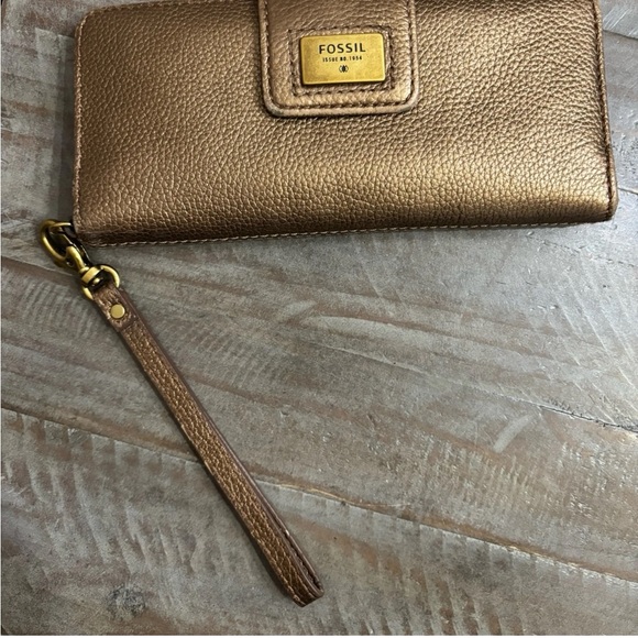 Fossil Handbags - Fossil Women's Gold Leather Wristlet